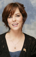 Parker Posey Longsleeve T-shirt #2238916