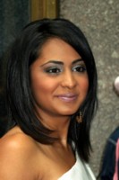 Parminder Nagra Sweatshirt #1296627