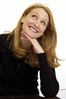 Patricia Clarkson t-shirt #2309387