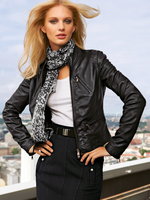Patricia Van Der Vliet Sweatshirt #2146976