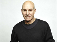 Patrick Stewart Sweatshirt #2419461