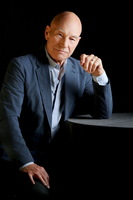 Patrick Stewart Longsleeve T-shirt #3664064