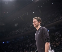 Pau Gasol Sweatshirt #3395980