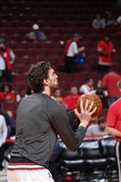 Pau Gasol Longsleeve T-shirt #3396127