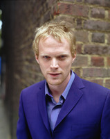 Paul Bettany Longsleeve T-shirt #2214010