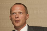 Paul Bettany Tank Top #2254823