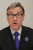 Paul Feig Longsleeve T-shirt #2467936