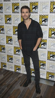 Paul Wesley Sweatshirt #3804519