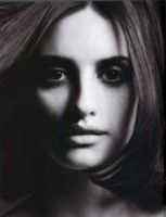 Penelope Cruz Longsleeve T-shirt #1348135