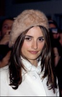 Penelope Cruz Longsleeve T-shirt #1348217