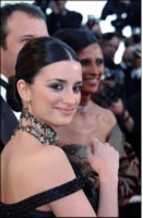 Penelope Cruz Longsleeve T-shirt #1348222