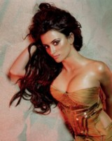 Penelope Cruz Longsleeve T-shirt #1348290