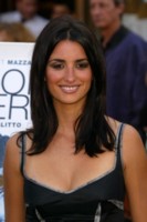 Penelope Cruz Longsleeve T-shirt #1362056