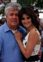 Penelope Cruz Longsleeve T-shirt #1418175
