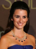 Penelope Cruz Longsleeve T-shirt #1418182