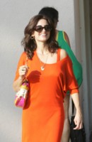 Penelope Cruz Longsleeve T-shirt #1456178