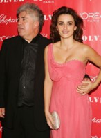 Penelope Cruz Longsleeve T-shirt #1459572