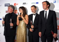 Penelope Cruz Sweatshirt #1468458