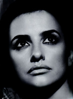 Penelope Cruz Sweatshirt #2024694