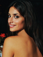 Penelope Cruz Longsleeve T-shirt #2088717