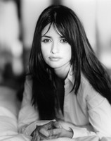 Penelope Cruz Longsleeve T-shirt #2096183