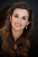 Penelope Cruz Sweatshirt #2248850