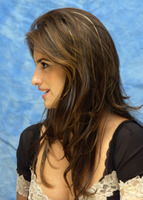 Penelope Cruz Sweatshirt #2270708