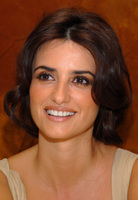 Penelope Cruz Longsleeve T-shirt #2270738
