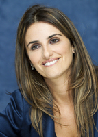 Penelope Cruz Sweatshirt #2310604
