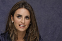 Penelope Cruz Sweatshirt #2343224