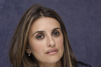 Penelope Cruz Sweatshirt #2343261