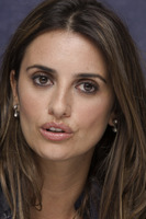 Penelope Cruz t-shirt #2343306