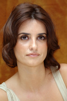Penelope Cruz Longsleeve T-shirt #2403700