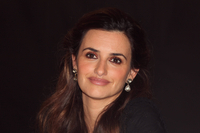 Penelope Cruz Sweatshirt #2446752