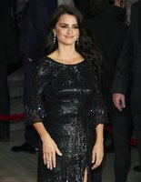 Penelope Cruz Sweatshirt #2874199