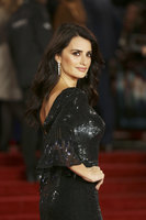 Penelope Cruz longsleeve t-shirt #2874210