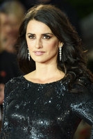 Penelope Cruz Longsleeve T-shirt #2874255