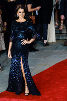 Penelope Cruz Longsleeve T-shirt #2874312