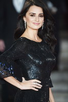 Penelope Cruz Sweatshirt #2874319
