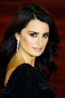 Penelope Cruz Longsleeve T-shirt #2874322
