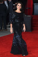 Penelope Cruz Longsleeve T-shirt #2874343