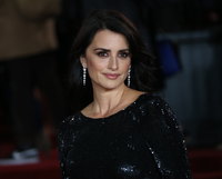 Penelope Cruz Longsleeve T-shirt #2874354