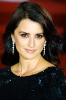 Penelope Cruz Sweatshirt #2874471