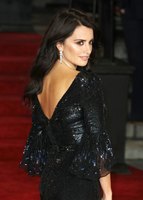 Penelope Cruz Sweatshirt #2874480
