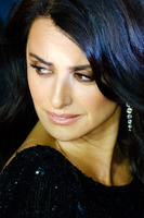 Penelope Cruz Sweatshirt #2874496