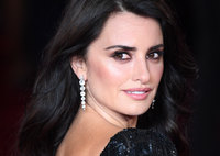 Penelope Cruz Longsleeve T-shirt #2874535