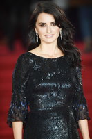 Penelope Cruz Longsleeve T-shirt #2874541