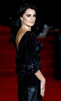 Penelope Cruz Longsleeve T-shirt #2874548