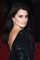Penelope Cruz Sweatshirt #2874568