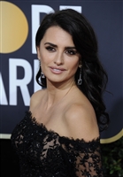 Penelope Cruz Sweatshirt #3024893